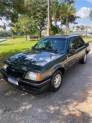 CHEVROLET MONZA 1.8 SL/E 8V GASOLINA 4P MANUAL